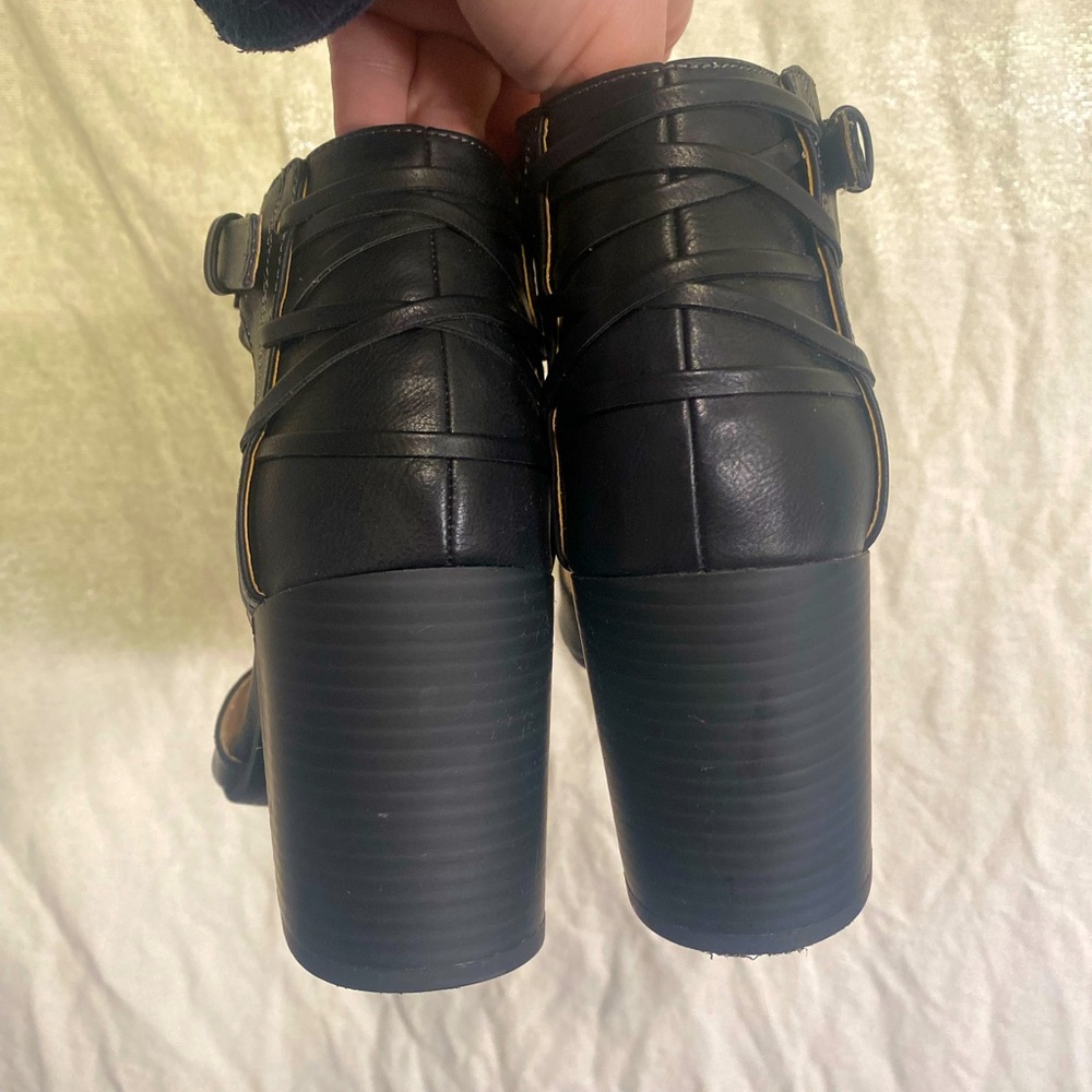 Soul: faux leather heels